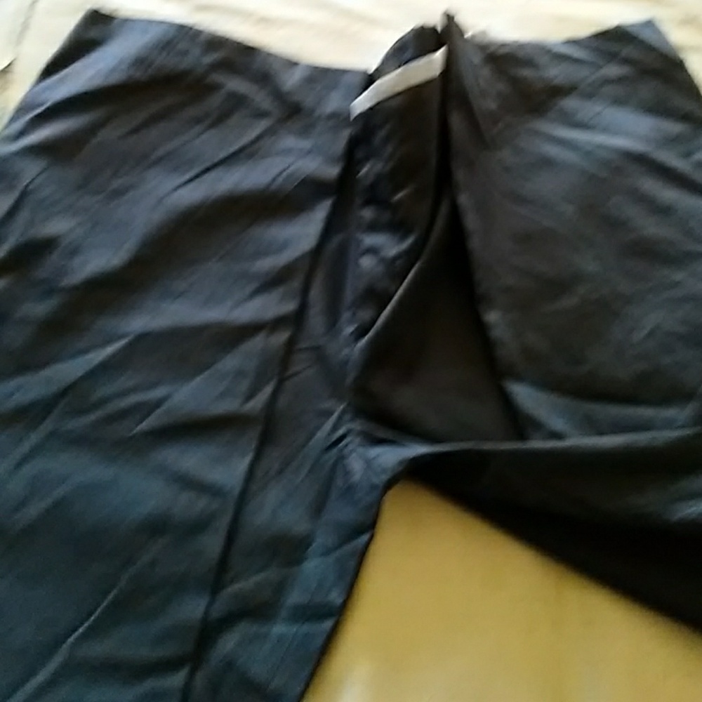 Guess Collection Pants - Picture 6 of 7